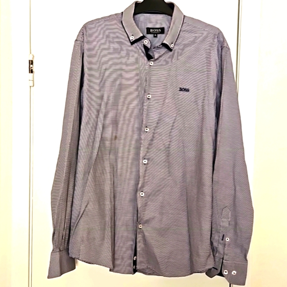 Hugo Boss Men's Gray Dress Shirt - Good Condition (XL 17)